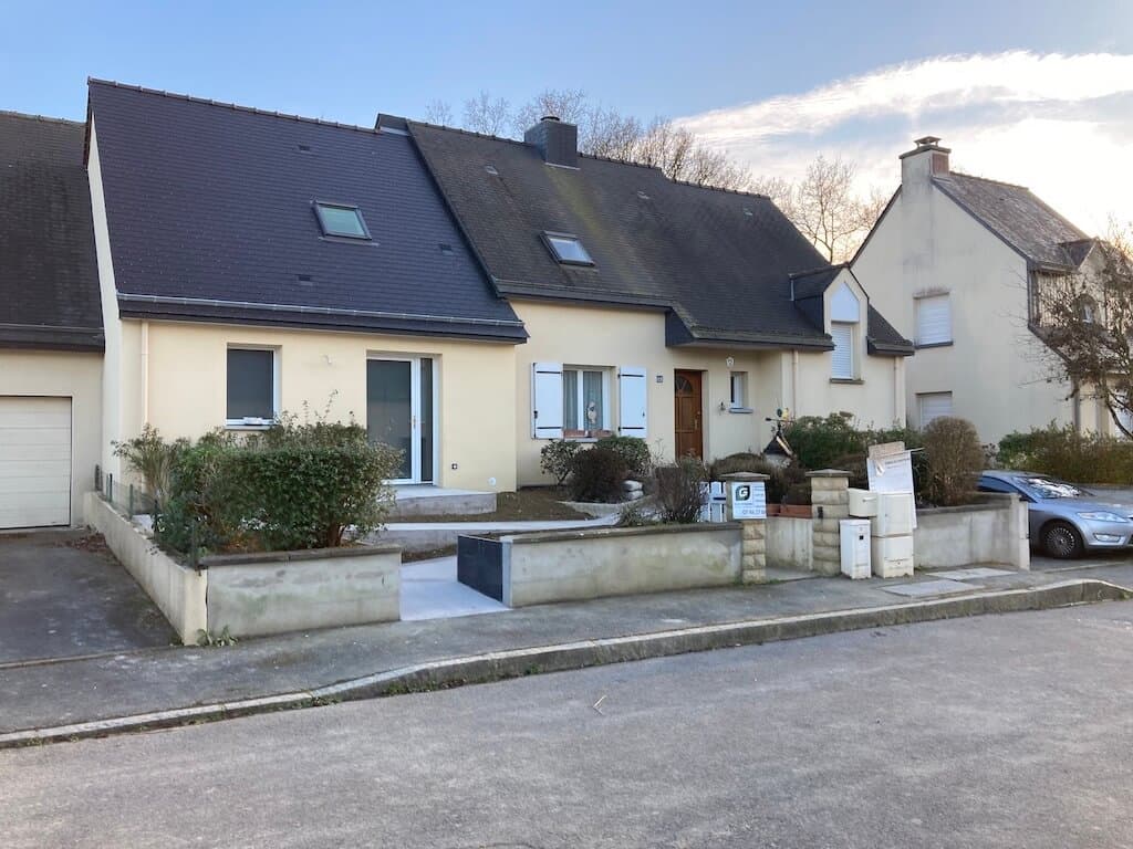 Vue extérieure sur rue